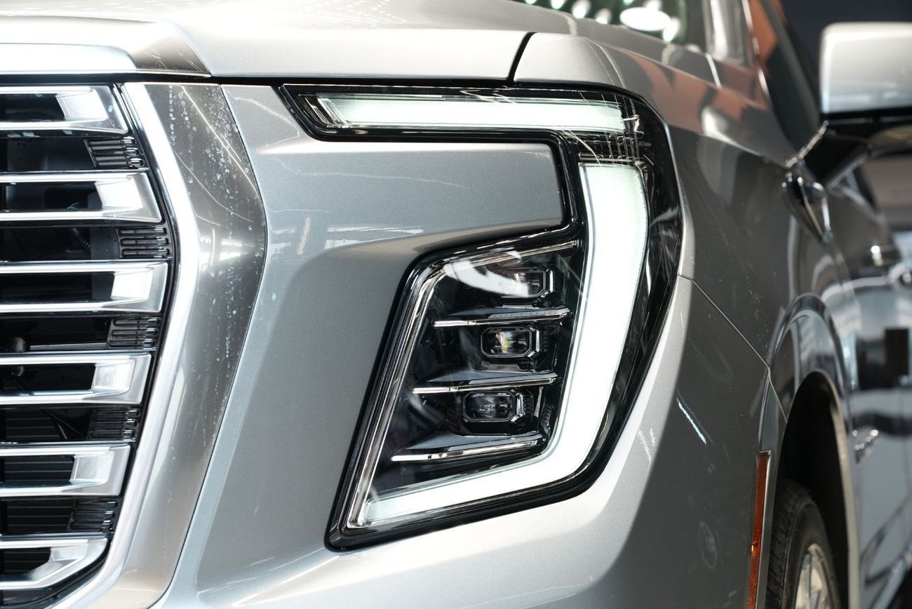 GMC Yukon 6.2 V8 Denali (AWD)