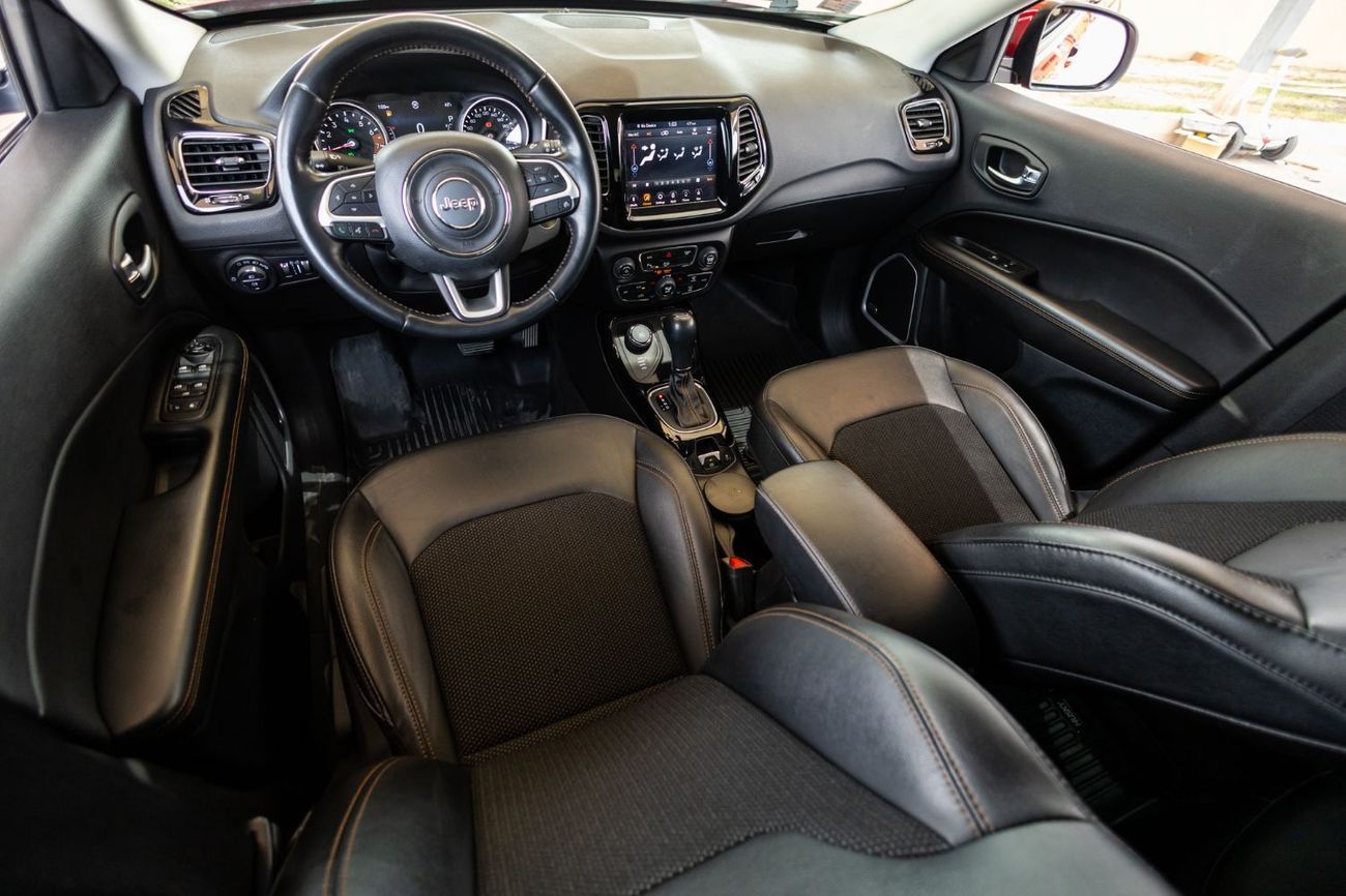 جيب كومباس Limited 2.4L (172 HP)