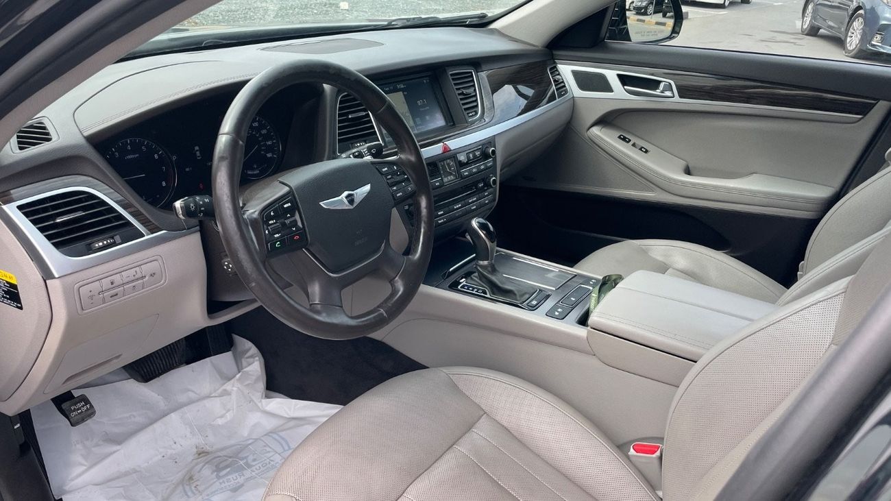 هيونداي جينيسس Full Option, Std 3.8L