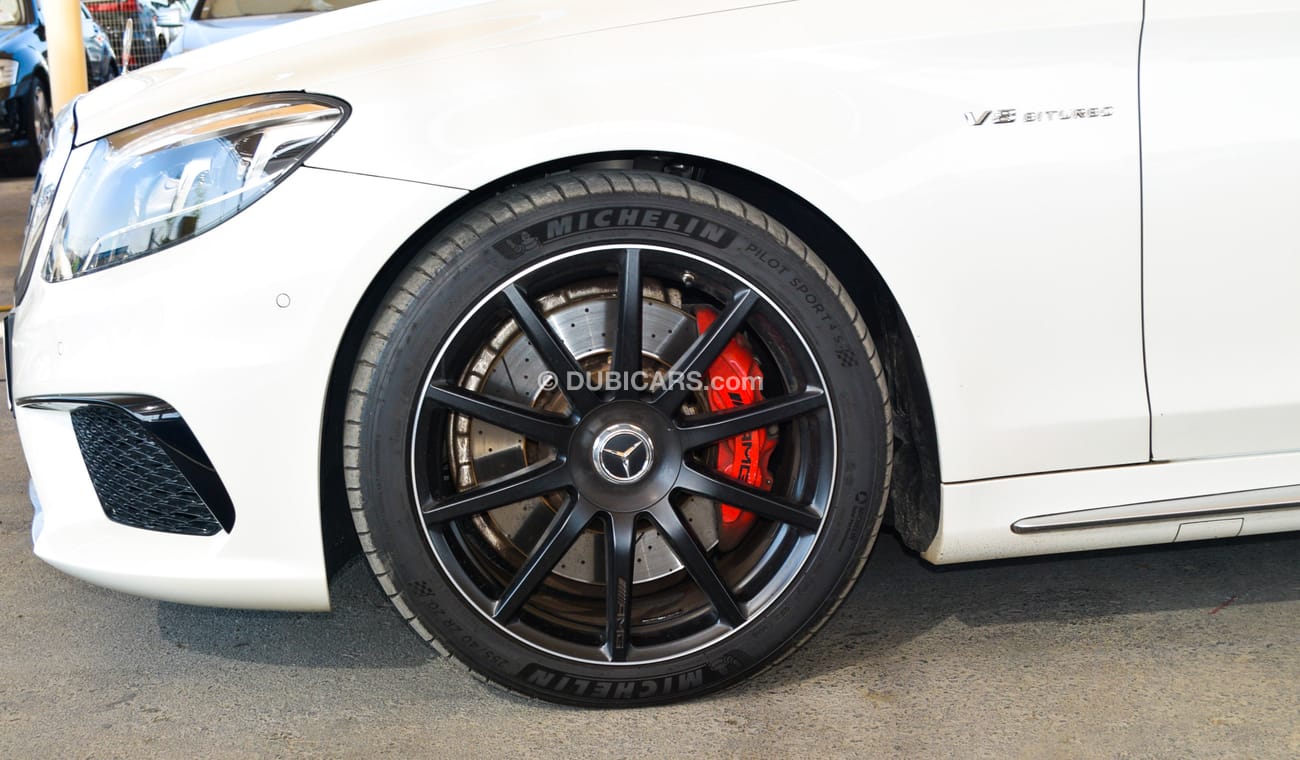 Mercedes-Benz S 63 AMG