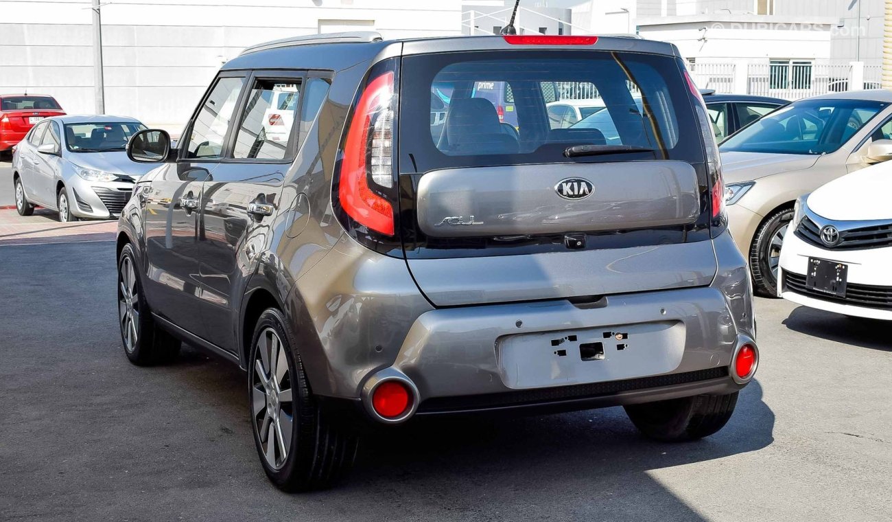 Kia Soul Kia Soul 2015 Gulf without accidents completely very clean inside and outside the state of the agenc