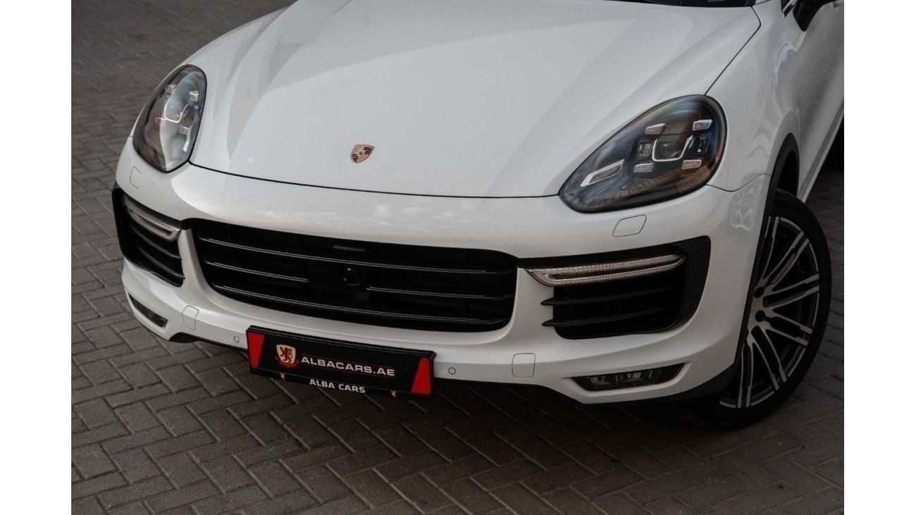 Porsche Cayenne Turbo | 4,082 P.M (3 Years)⁣ | 0% Downpayment | Agency Service History