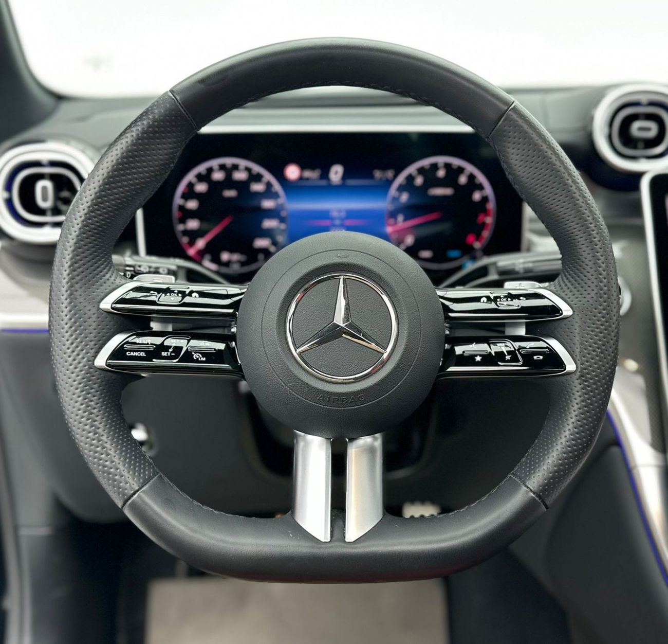 Mercedes-Benz GLC 300 2024 Mercedes-Benz GLC 300 4MATIC, 5 Year Mercedes Warranty + Service Contract, Mercedes Full Servic