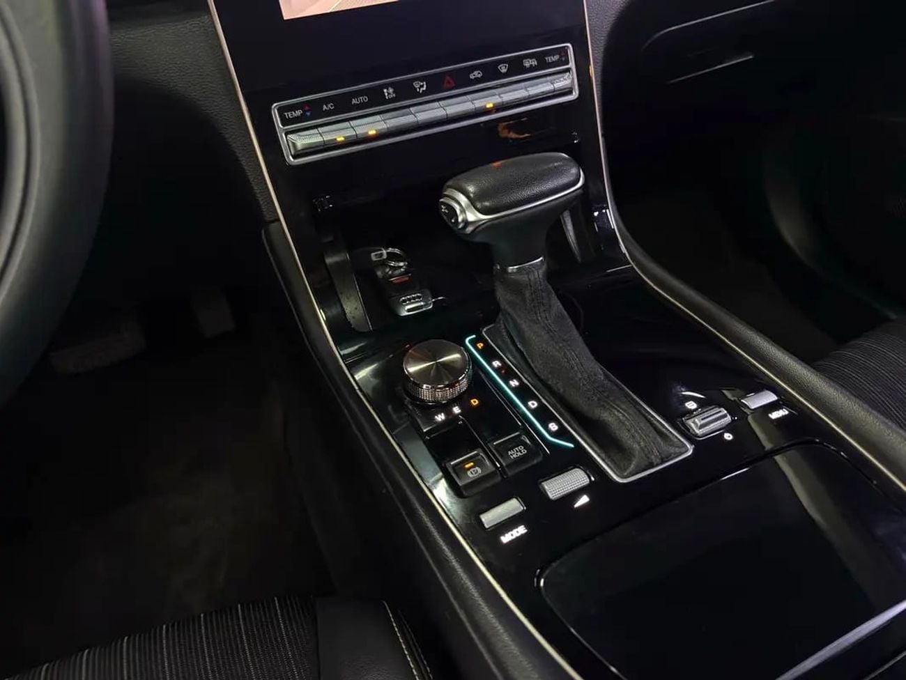 أودي Q5 45 TFSI American Specs - Low Mileage Luxury SUV