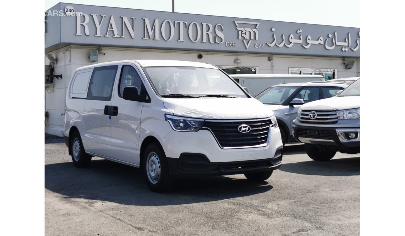 Hyundai H-1 DELIVERY VAN EURO-4 ENGINE MANUAL TRANSMISSION 2.4L ENGINE PETROL 0KM ONLY FOR EXPORT GOOD PRICE FOR