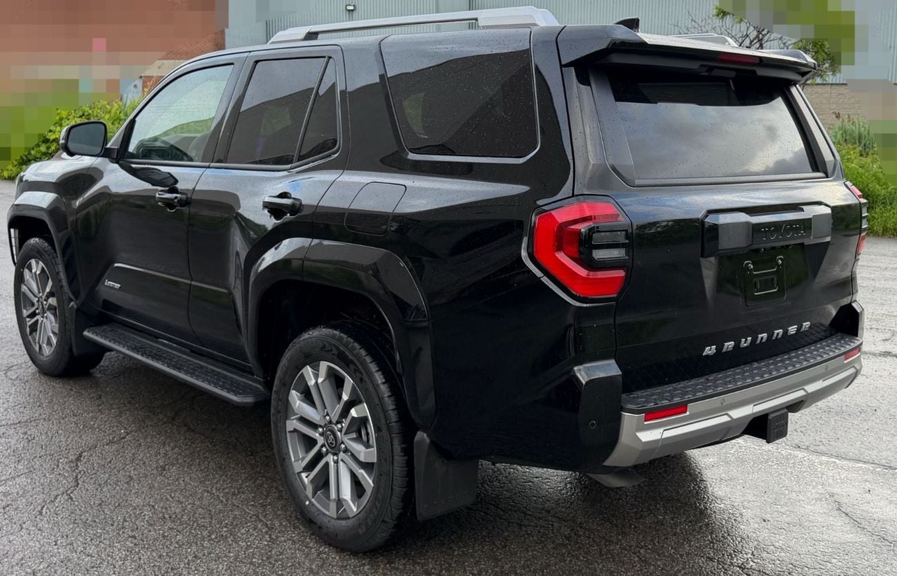 تويوتا فور رنر LIMITED 7-Seater 2.4L