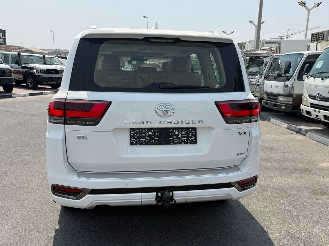 Toyota Land Cruiser VX HYBRID VX-V100 2025