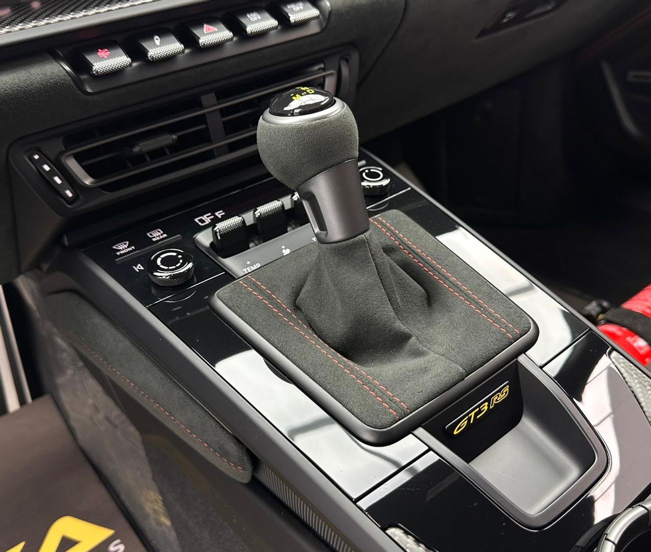 Porsche 911 GT3 RS 4.0L (520 HP) Coupe 2025 Porsche 911 GT3 RS Weissach Package, Jan/2027 Porsche Warranty, Bran