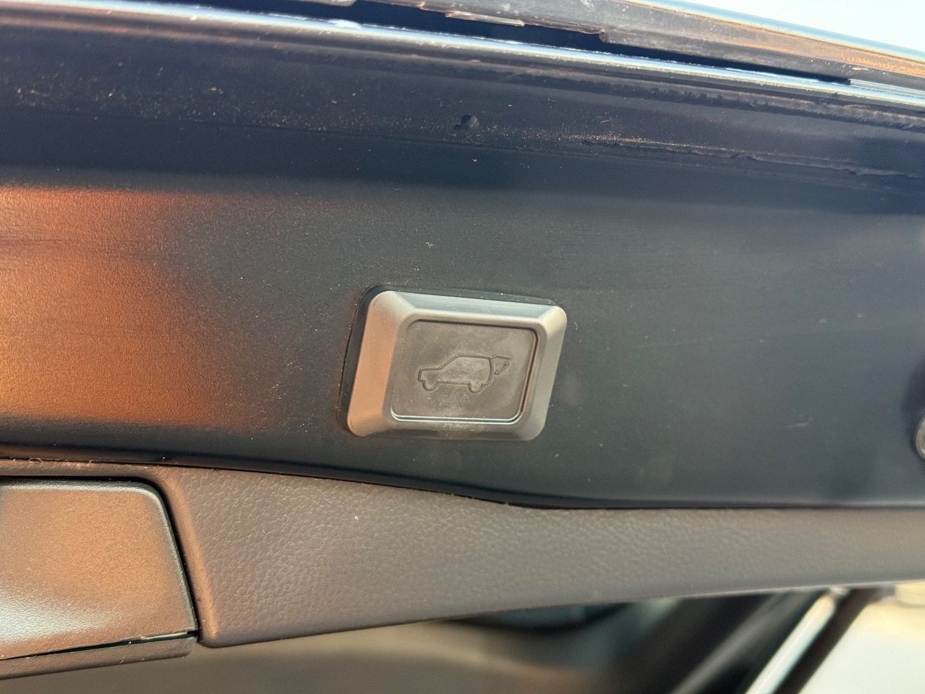 تويوتا راف ٤ 2022 TOYOTA RAV4 SE HYBRID 4x4 FULL OPTIONS IMPORTED FROM USA