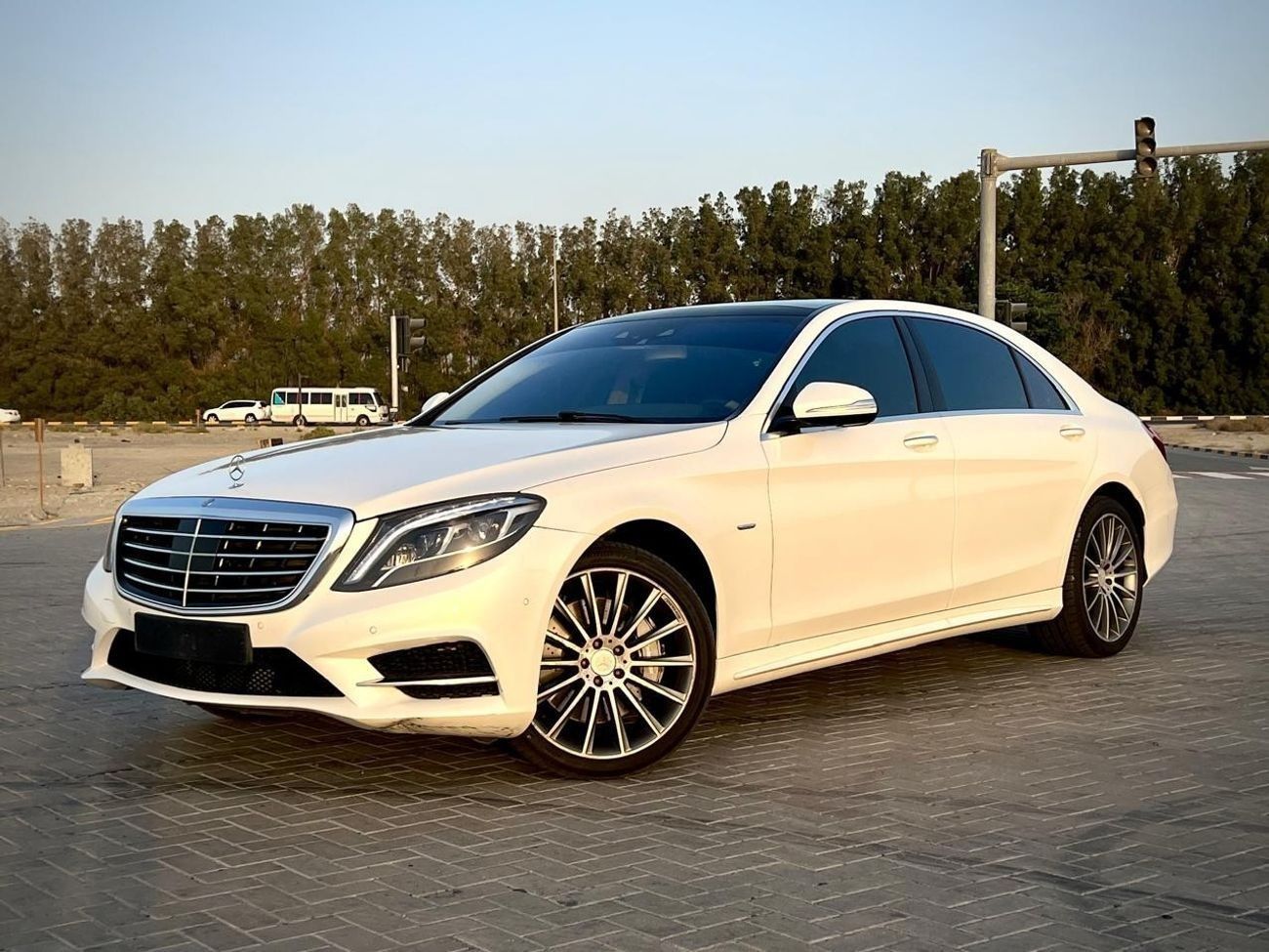 مرسيدس بنز S 500 AMG 4.7L