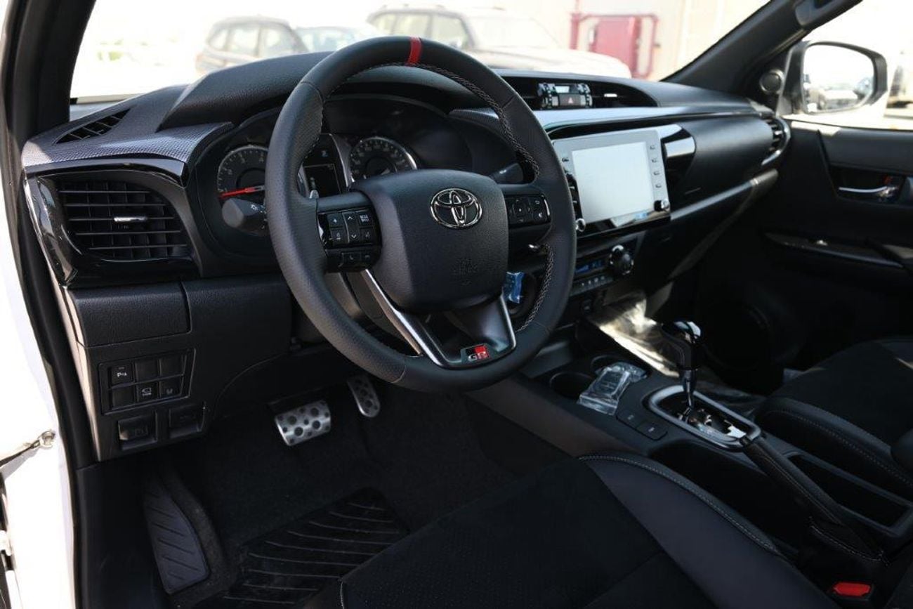 Toyota Hilux 2.8L TURBO DIESEL GR SPORT AUTOMATIC TRANSMISSION ( FOR RE-EXPORT ONLY )
