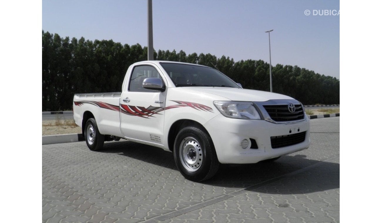 Toyota Hilux 2014 2.0 full option