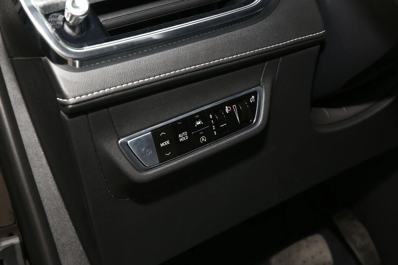 Cadillac XT5 2026 Model 28T All-Wheel Drive Luxury Edition