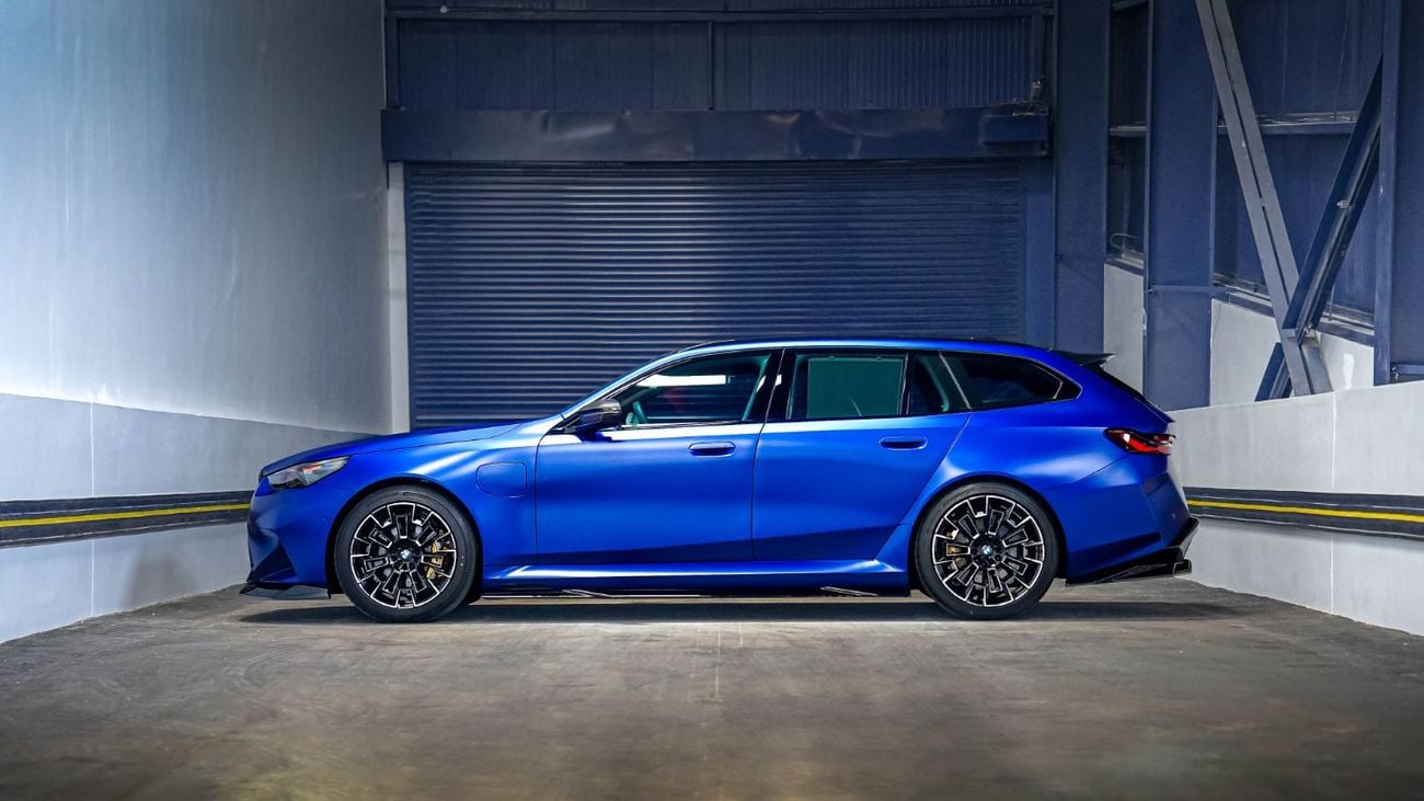 بي أم دبليو M5 Special Offer | AED 9,217 PM | Warranty until 2030 |