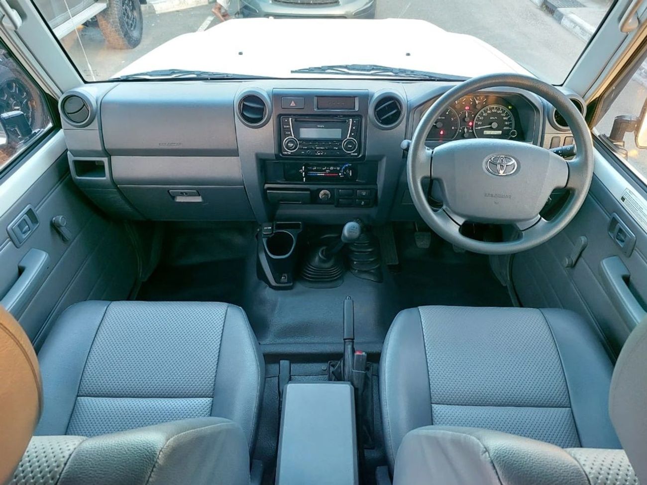 Toyota Land Cruiser TOYOTA LAND CRUISER RIGHT HAND DRIVE