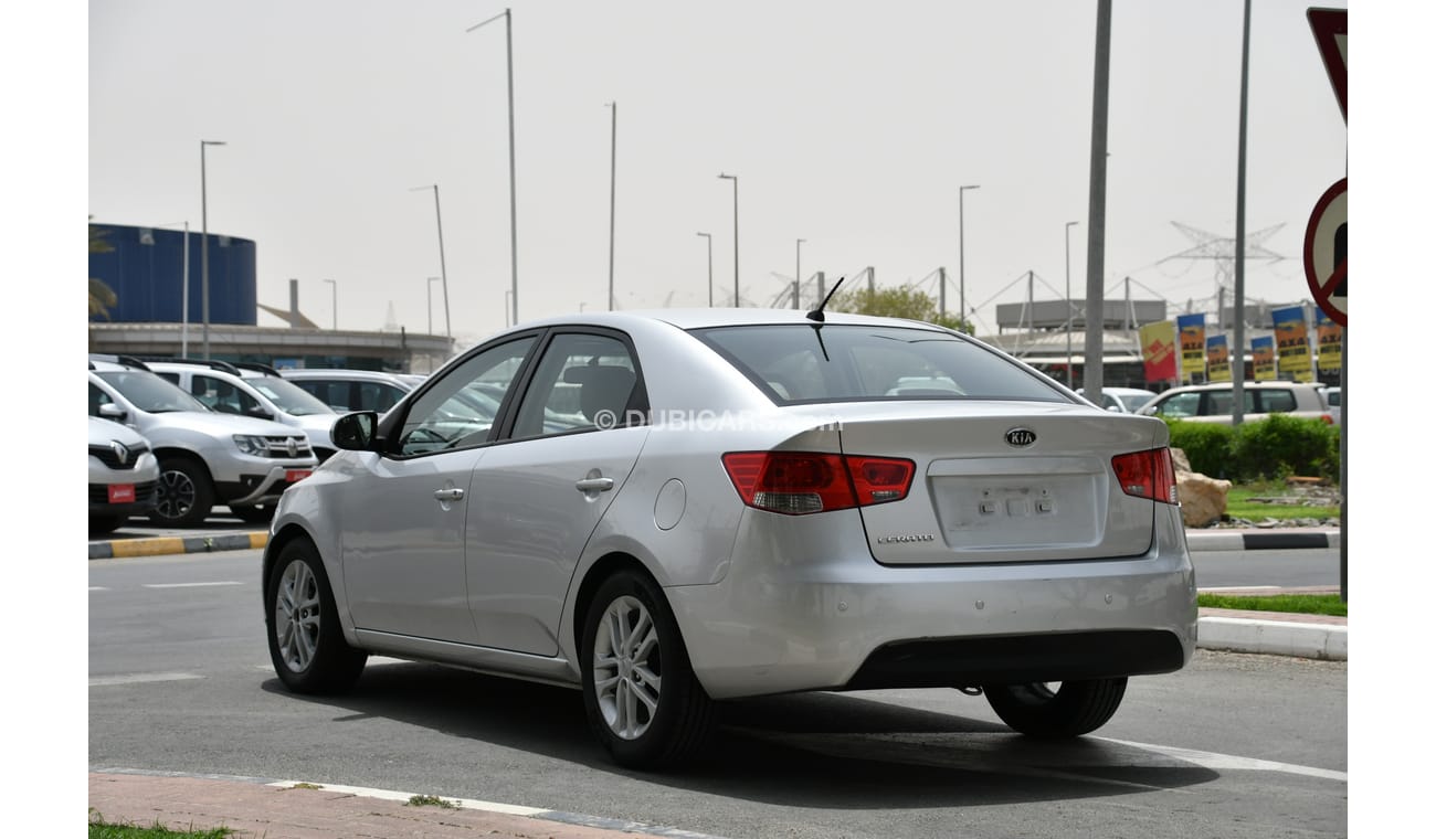كيا سيراتو KIA CERATO - 2013 - 4 CYLINDER - 1.6L - GOOD CONDITION -