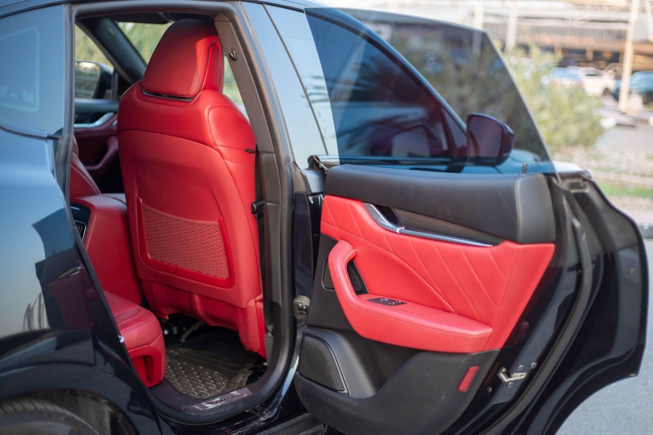 Maserati Levante Std 3.0L (345 HP)