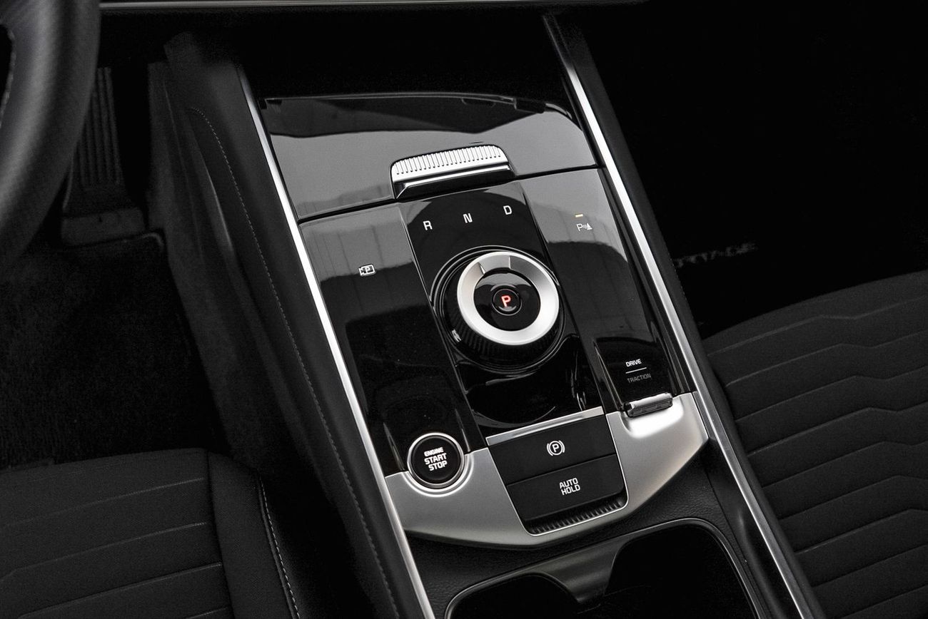 كيا سبورتيج EX 1.6L