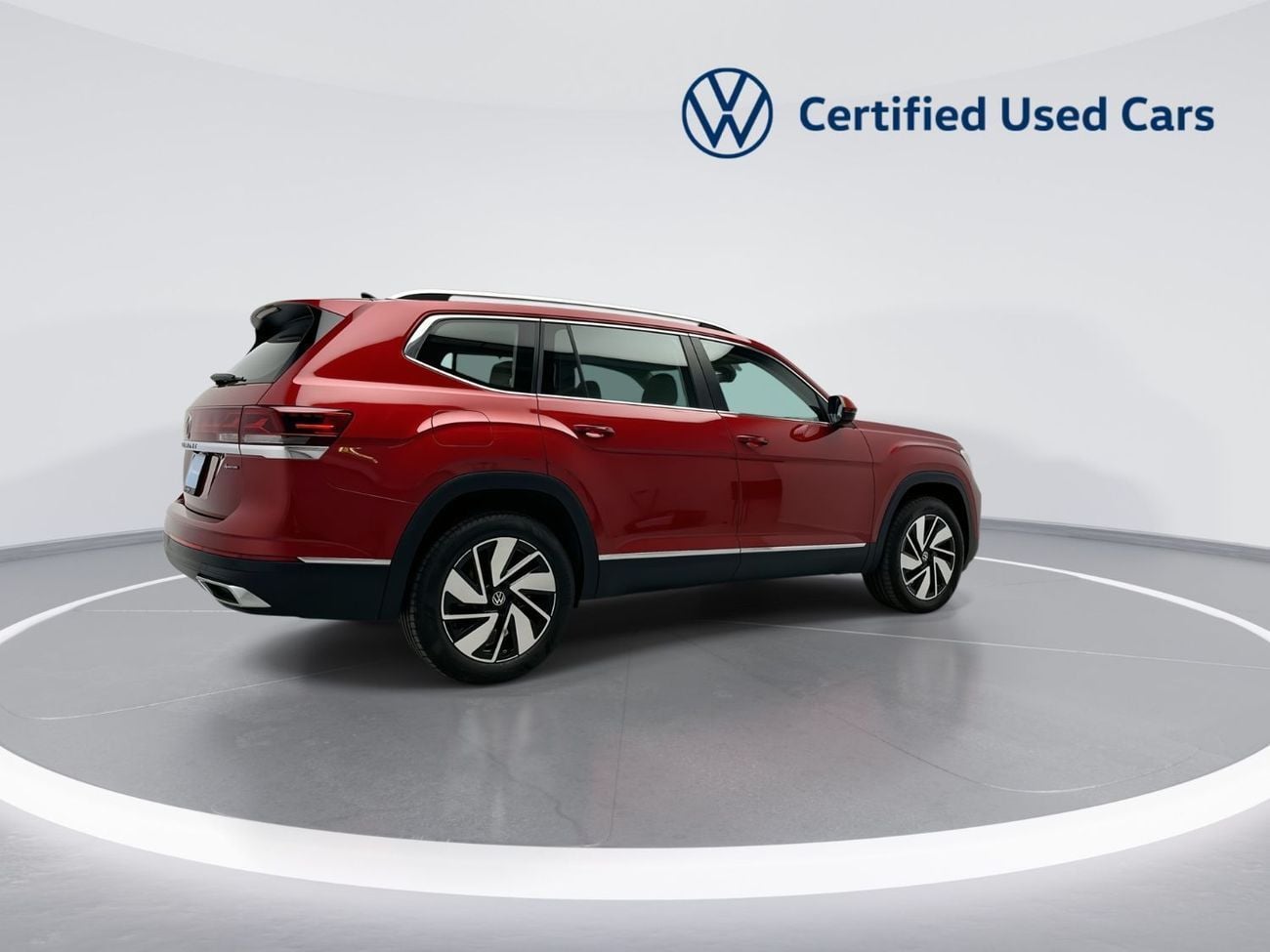 Volkswagen Teramont Comfortline 3.6L Comfortline 2L (Ref#38430) - 29,100 AED SAVINGS from New Car