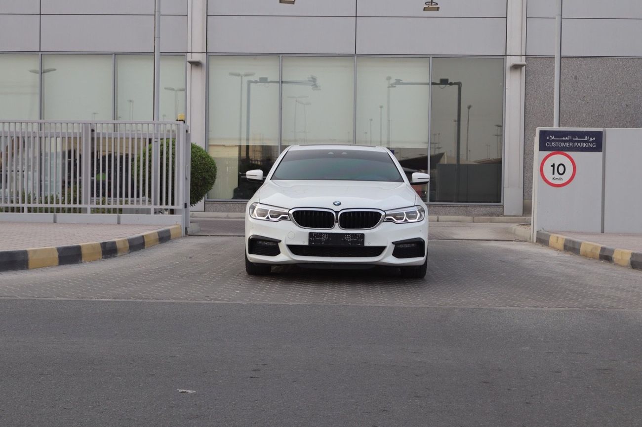 BMW 530i Luxury 2.0L