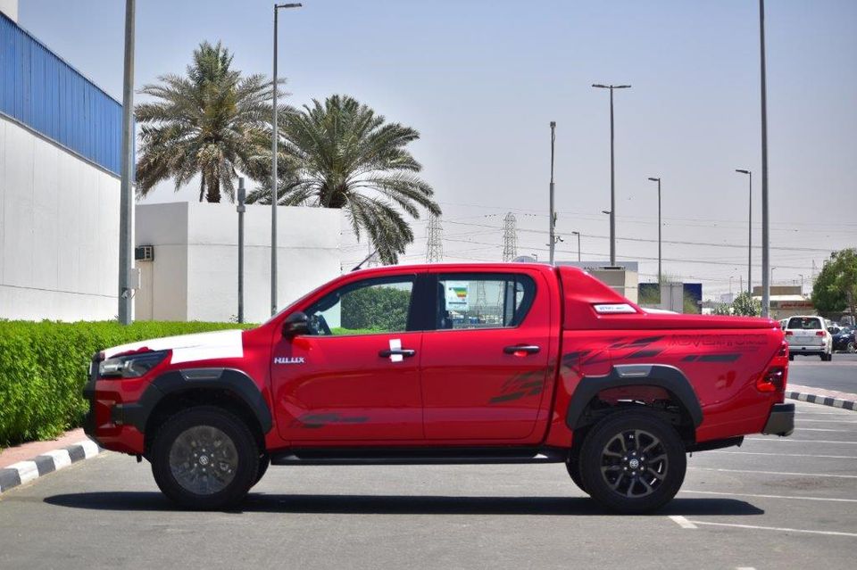 Toyota Hilux DOUBLE CAB PICKUP ADVENTURE 2.8L DIESEL 4WD AUTOMATIC
