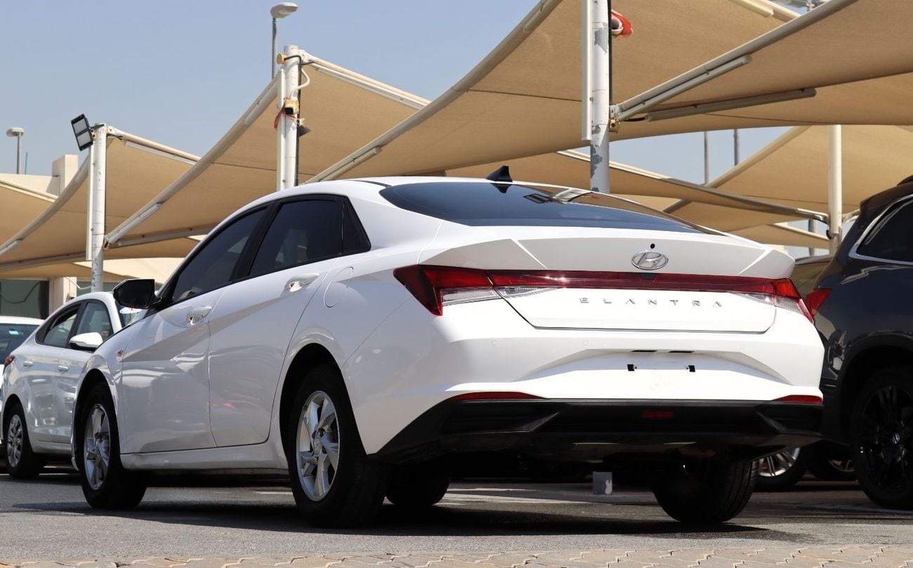 Hyundai Elantra SMART COMFORT