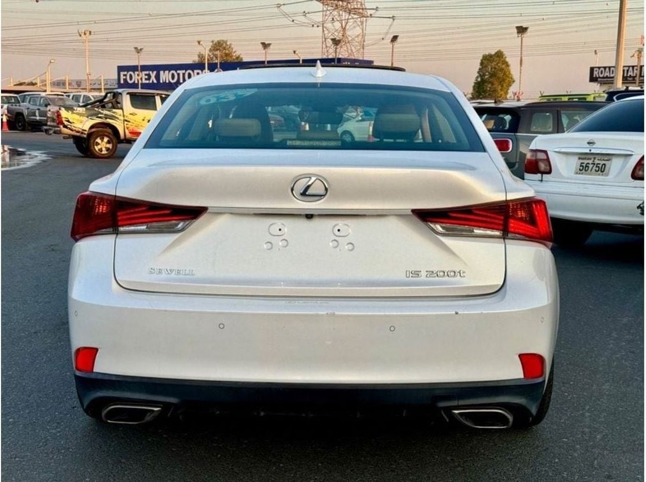 لكزس IS200t 2017 TURBO ENGINE 2.0T V4 NO ACCIDENT USA IMPORTED