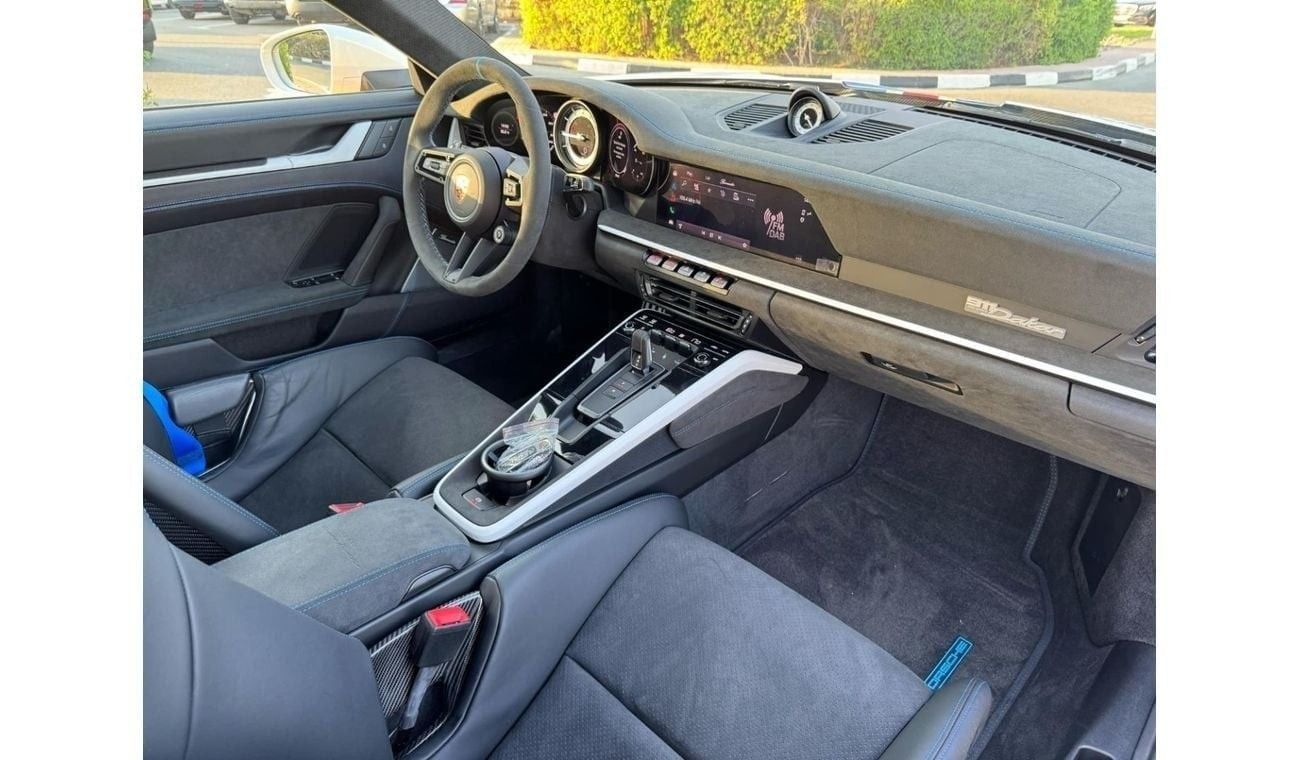 Porsche 911 Dakar 3.0L (475 HP) Coupe BRAND NEW GERMAN SPEC UNDER WARRANTY