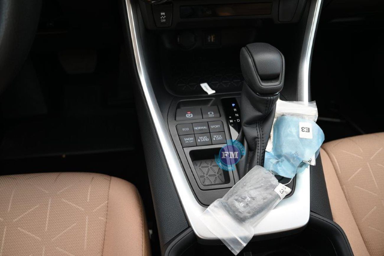 تويوتا راف ٤ XLE 2.0 Petrol Automatic