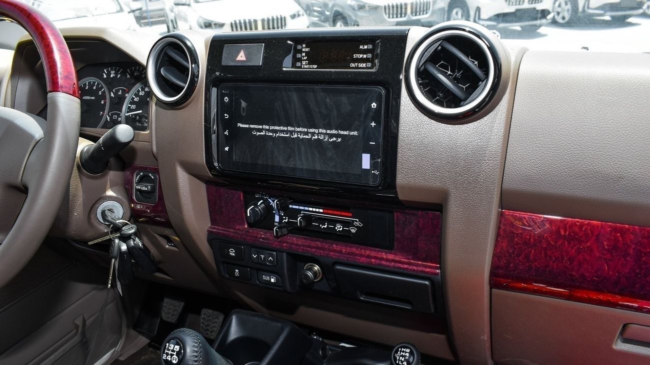 Toyota Land Cruiser Pick Up TOYOTA LAND CRUISER PICK-UP 4.0L V6 PETROL 2022