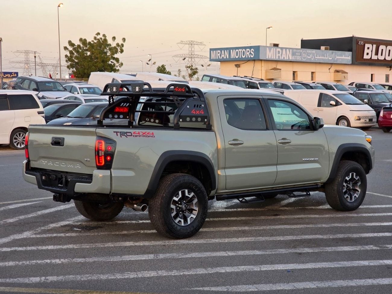 تويوتا تاكوما TRD OFF ROAD (NON GCC)