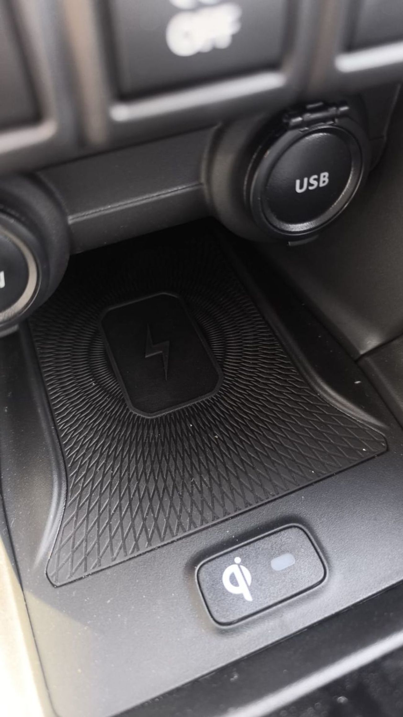 Suzuki Grand Vitara GLX 1.5L FULL OPTION  available all colour