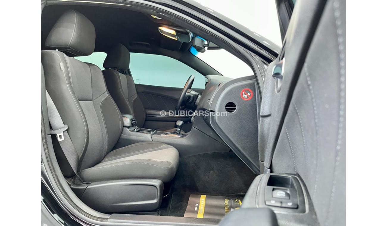 دودج تشارجر SXT 2018 Dodge Charger SE, Full Service History, Warranty, GCC