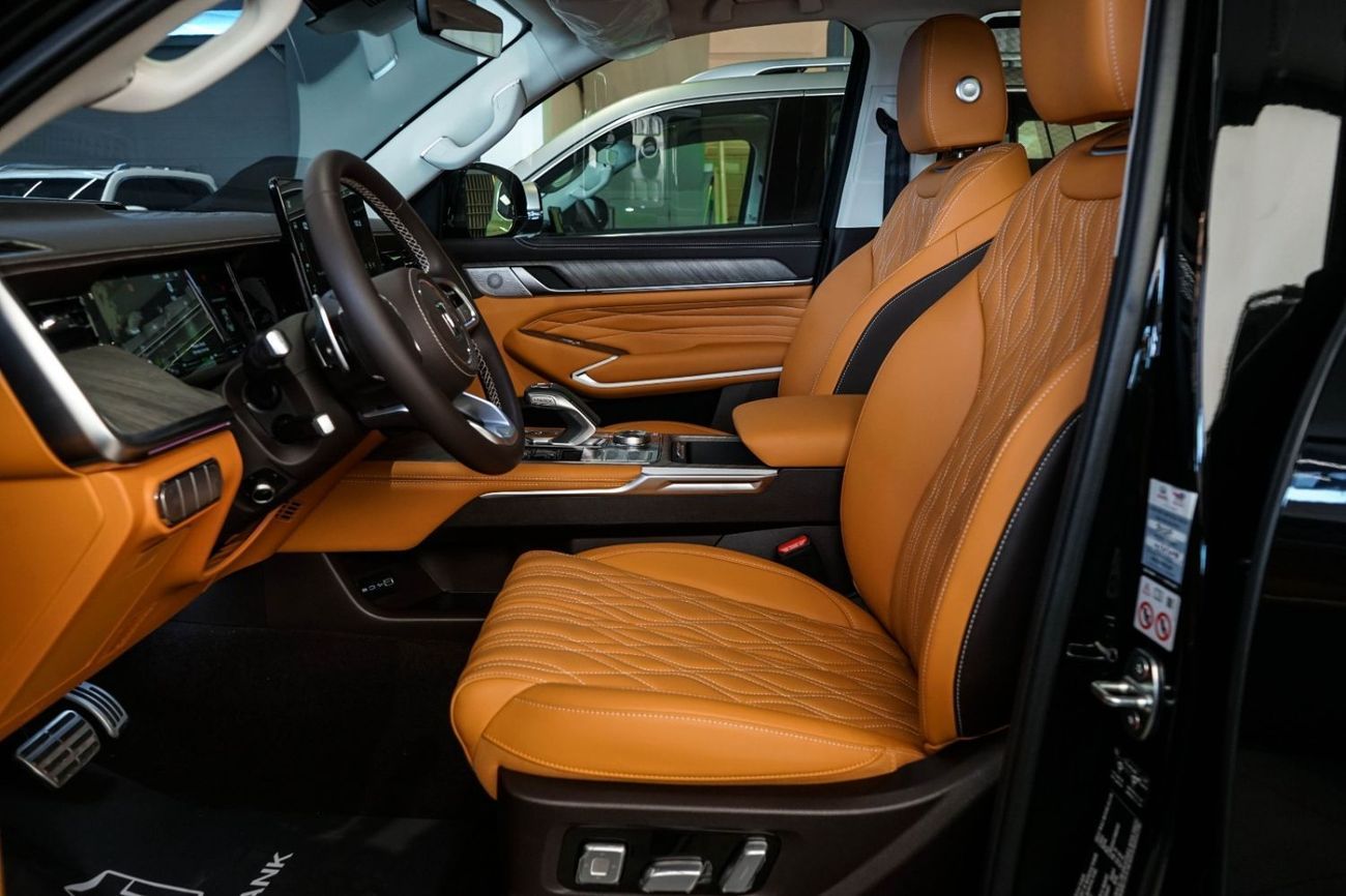 Tank 500 NEW TANK 500 PRETSIGE 2.0 TURBO HYBRID MODEL 2026 FULL OPTIOS