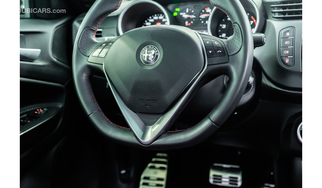 ألفا روميو جوليتا 2019 Alfa Romeo Giulietta Veloce / 5yrs Alfa Romeo Warranty & Service 120k kms!