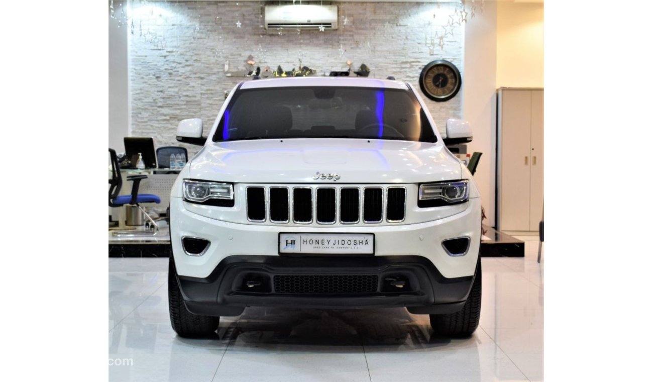 جيب جراند شيروكي FULL SERVICE HISTORY! Jeep Grand Cherokee 4x4 LAREDO 2014 Model!! in White Color! GCC Specs