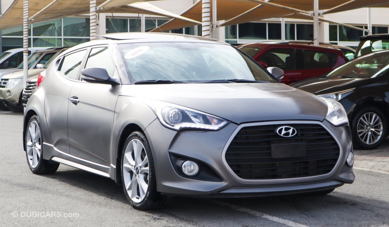 Hyundai Veloster