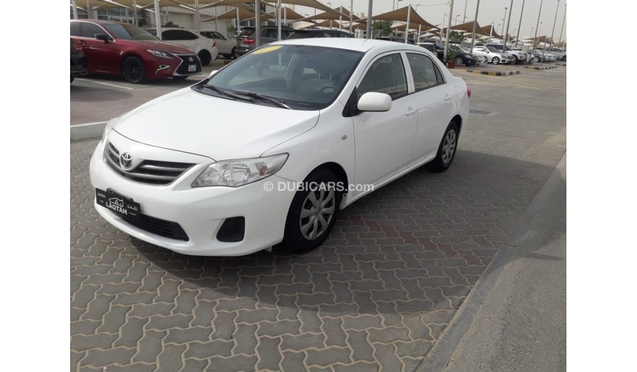Used Toyota Corolla 2013 for sale in Sharjah 221947