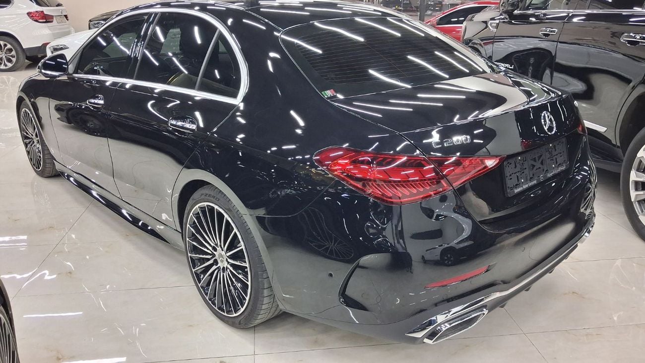 Mercedes-Benz C 200 Premium 2.0L Premium plus 2.0L AMG KIT