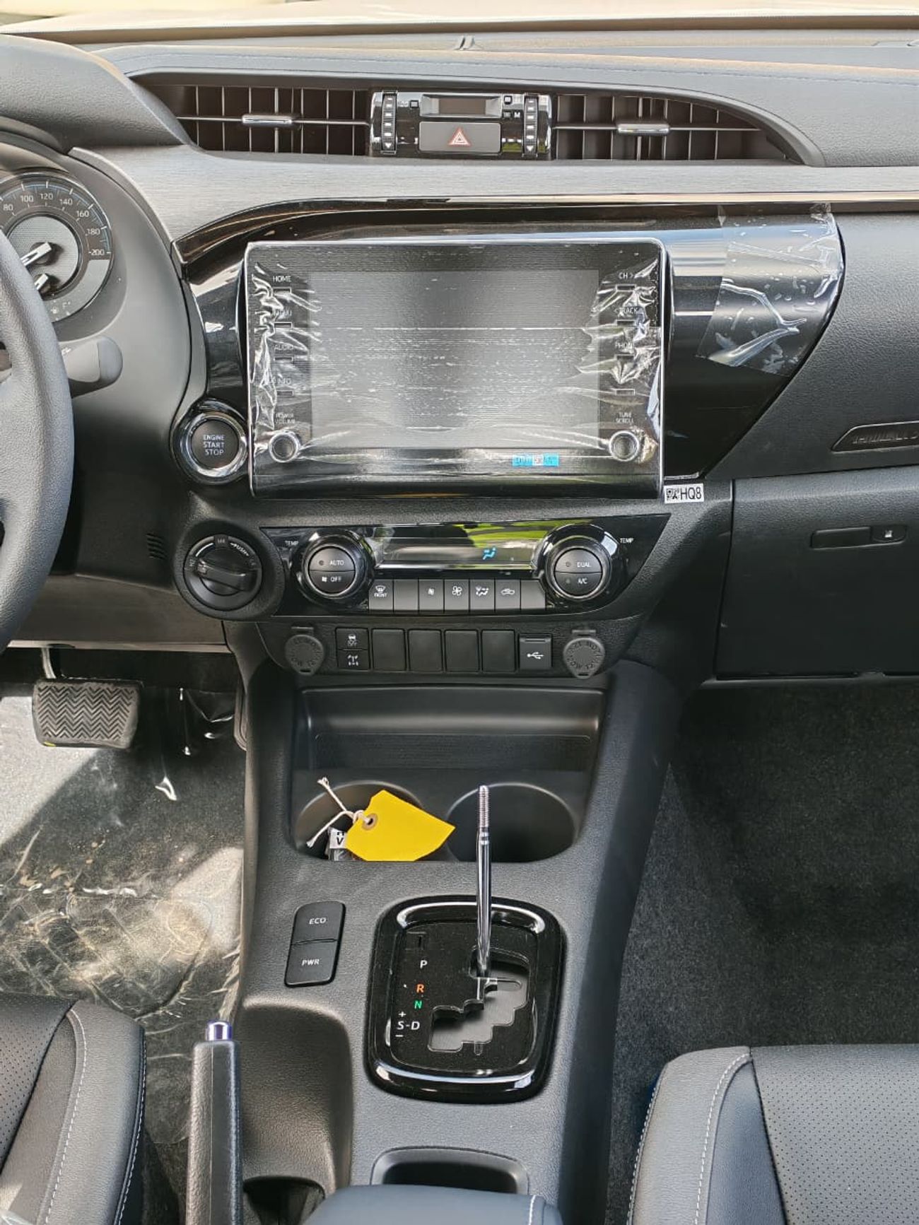 Toyota Hilux 2025 Toyota Hilux Adventure Double Cab Pickup 2.8L 4-Cyl Turbo Diesel A/T 4x4 Only for Africa