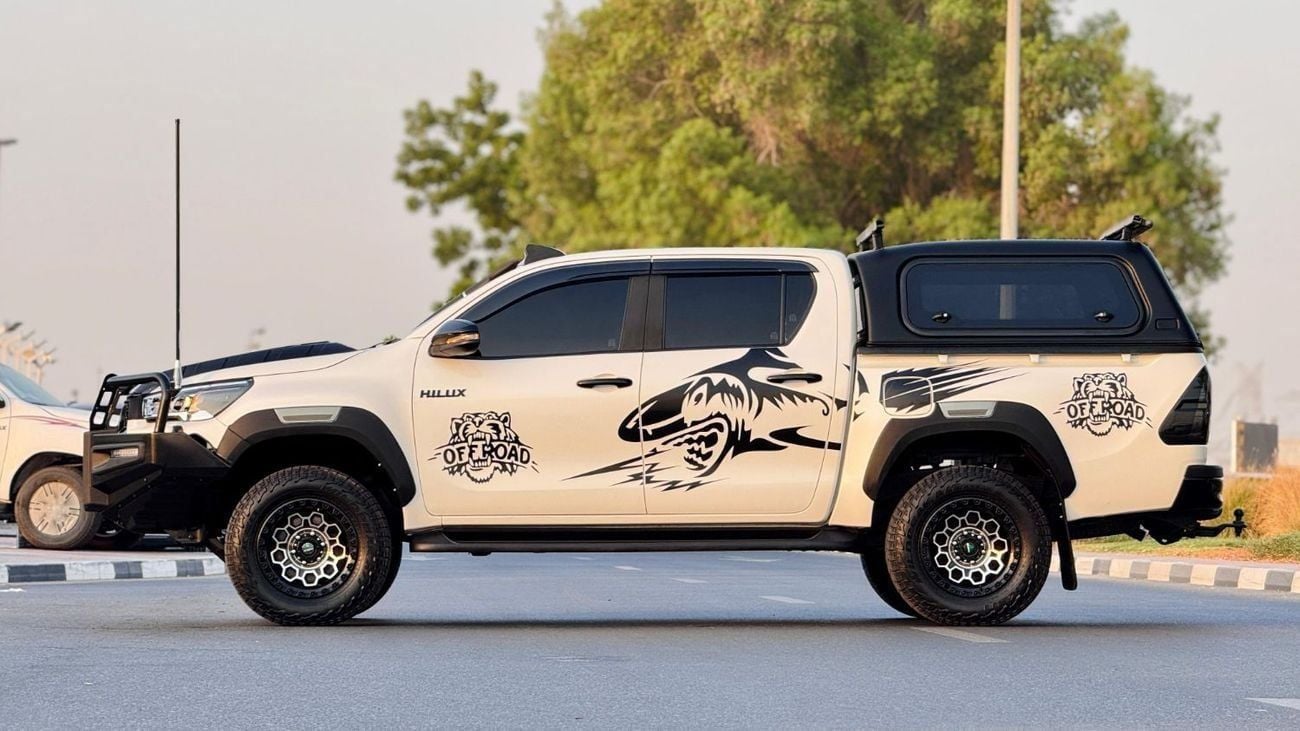 تويوتا هيلوكس -