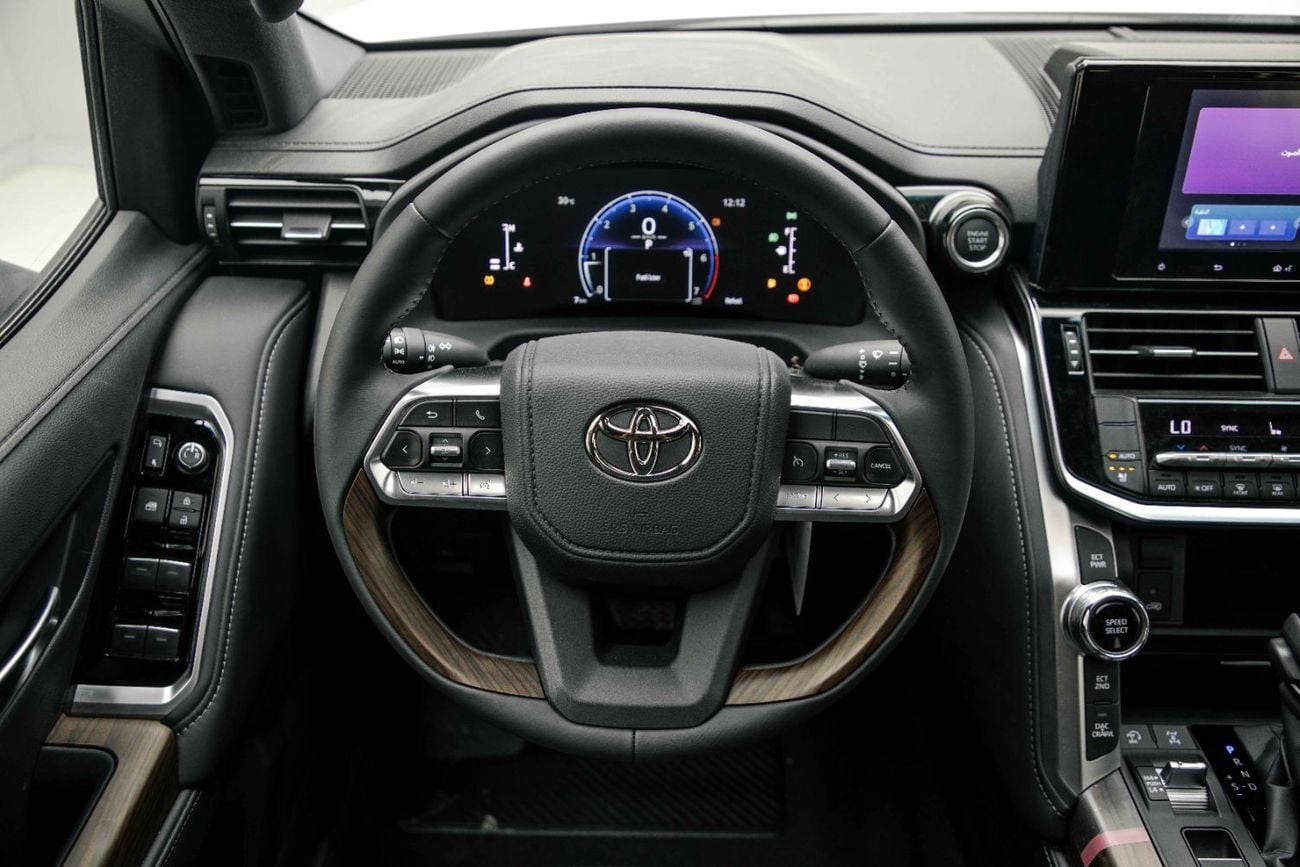 Toyota Land Cruiser GXR 4.0L - Pearl White Inside Black | Export Only