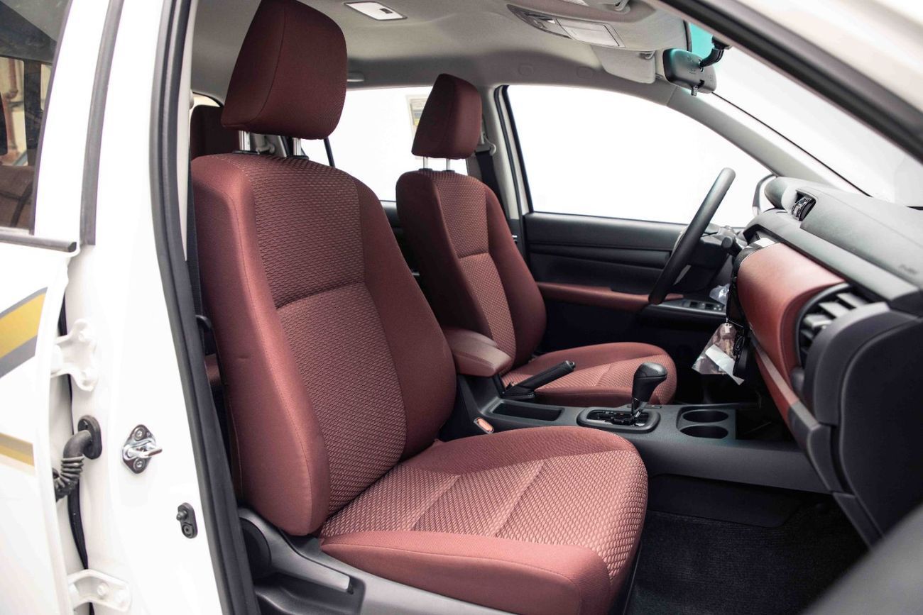 Toyota Hilux 4X2 - 2.7L – Super White Inside Red | Export Only
