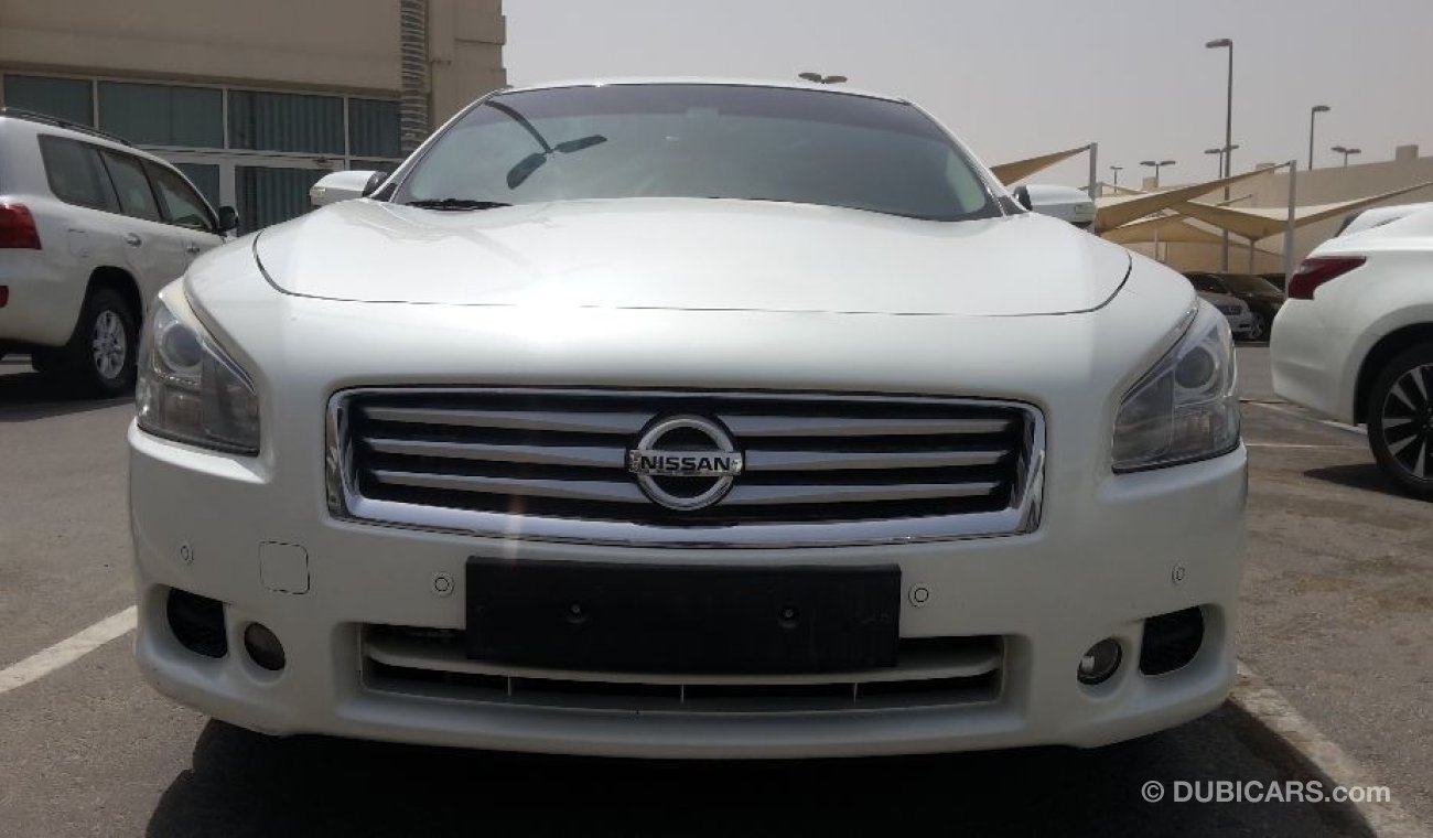 Nissan Maxima فل ابشن