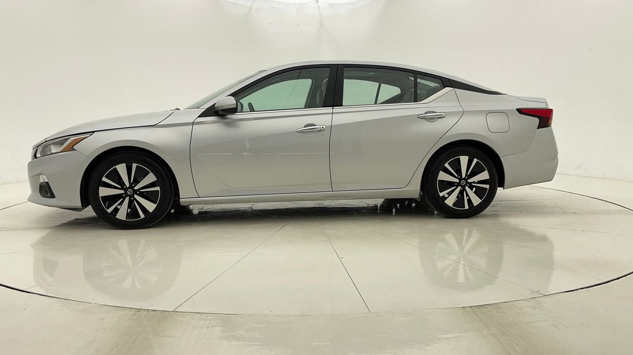 نيسان ألتيما SV 2.5 | بدون دفعة مقدمة | اختبار القيادة في المنزل