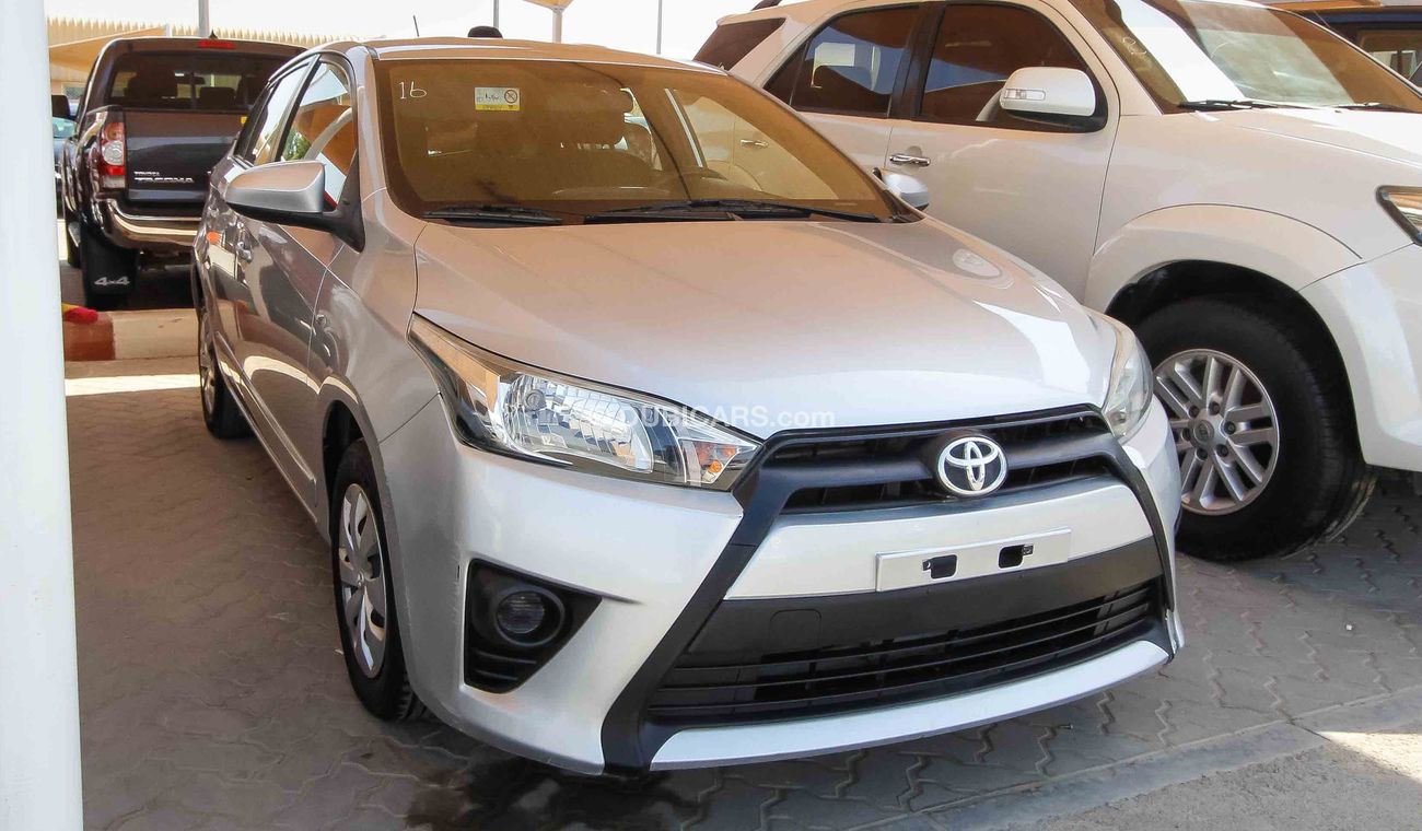 Toyota Yaris SE