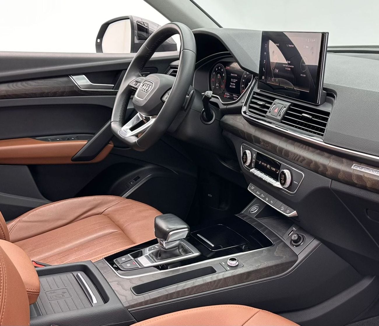 Audi Q5 45 TFSI S-LINE 2022 Audi Q5 S-Line 45TFSI Quattro, 1 Year Warranty, Oct/2026 Audi Service Contract,
