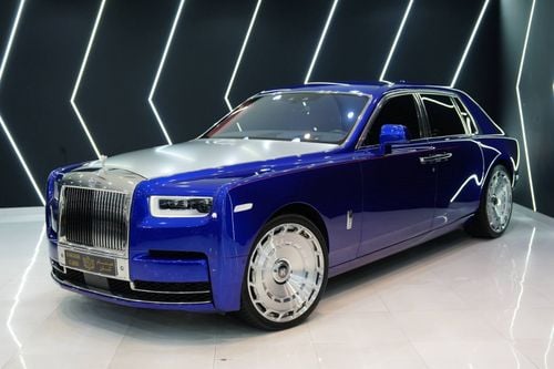 Rolls Royce Phantom Std 6.8L VIII, Bespoke Audio, Rear Entertainment, Brushed Steel Bonnet, GCC Specs!!