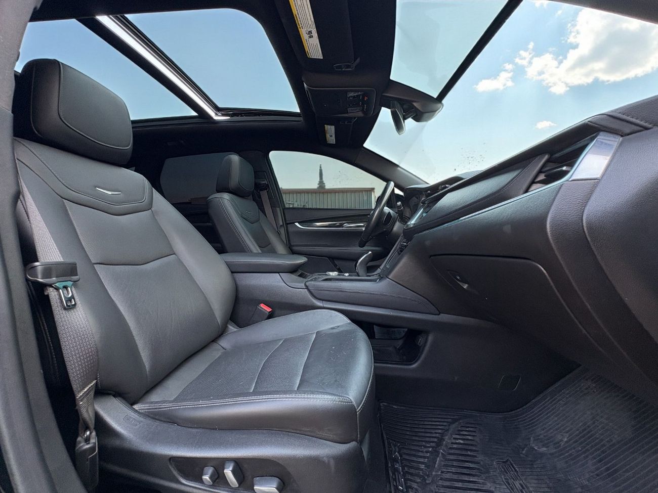 Cadillac XT5 3.6L AWD Sport 3.6L V6 | 2021 | AED 840 / Month | LOW MILEAGE