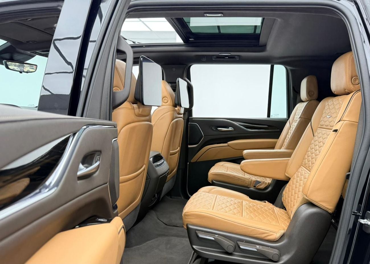 Cadillac Escalade Sport 6.2L AWD 2024 Cadillac Escalade Sport, Cadillac Service History, 2029 Cadillac Warranty and Se